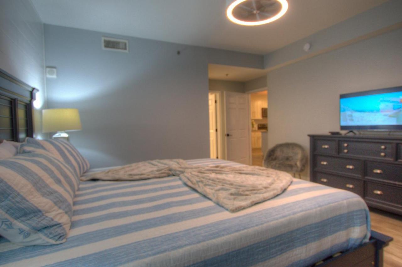 פנמה סיטי ביץ' Brand New! Laketown Wharf 633! Amazing 3 Bd, Great Location, And Awesome Amenities! מראה חיצוני תמונה
