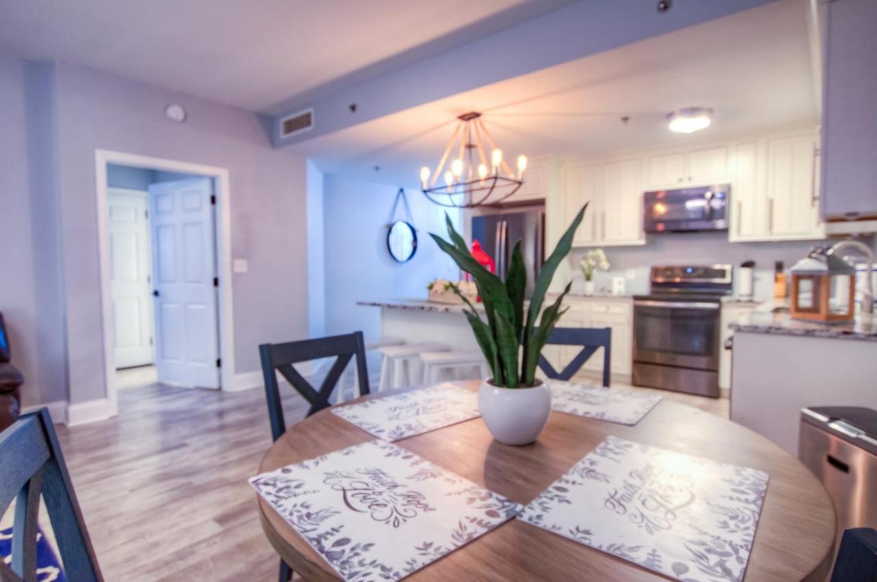 פנמה סיטי ביץ' Brand New! Laketown Wharf 633! Amazing 3 Bd, Great Location, And Awesome Amenities! מראה חיצוני תמונה