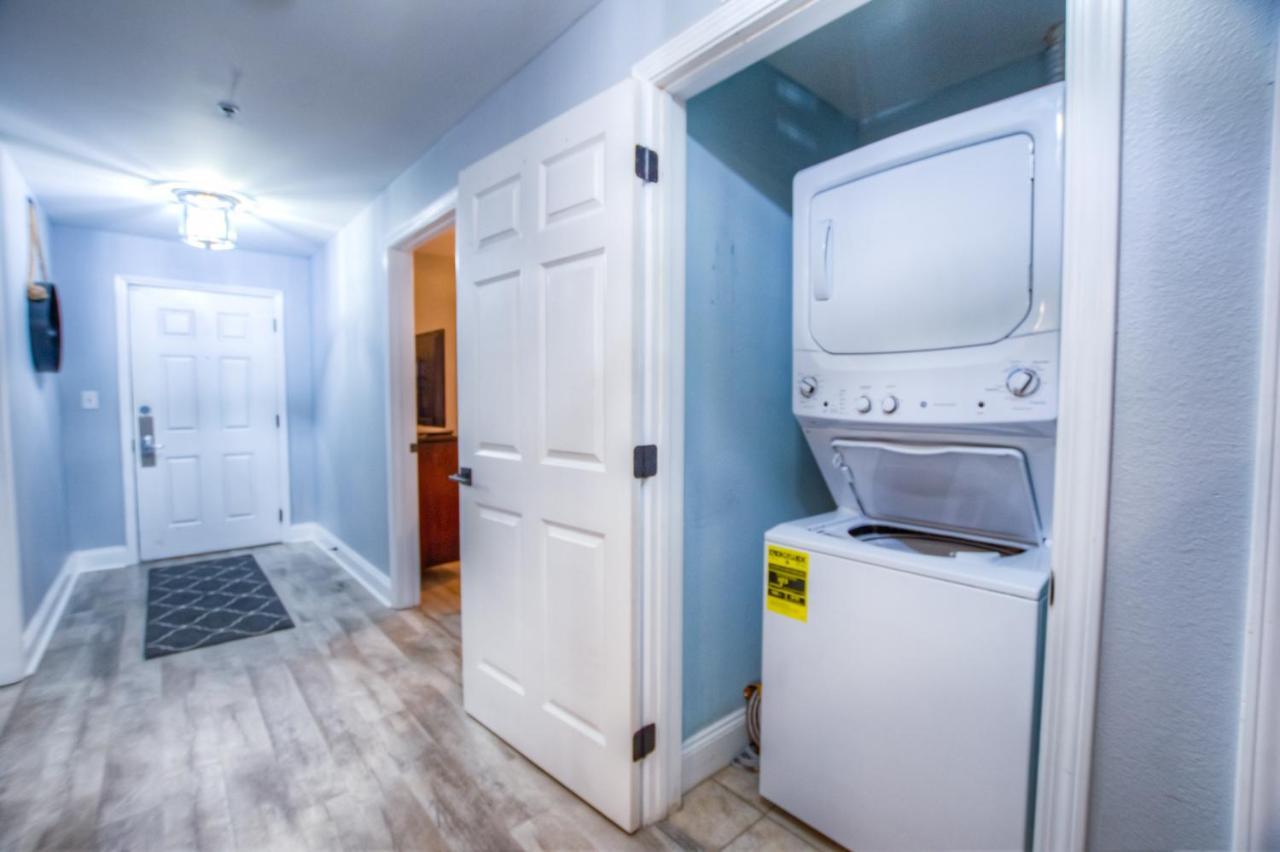 פנמה סיטי ביץ' Brand New! Laketown Wharf 633! Amazing 3 Bd, Great Location, And Awesome Amenities! מראה חיצוני תמונה