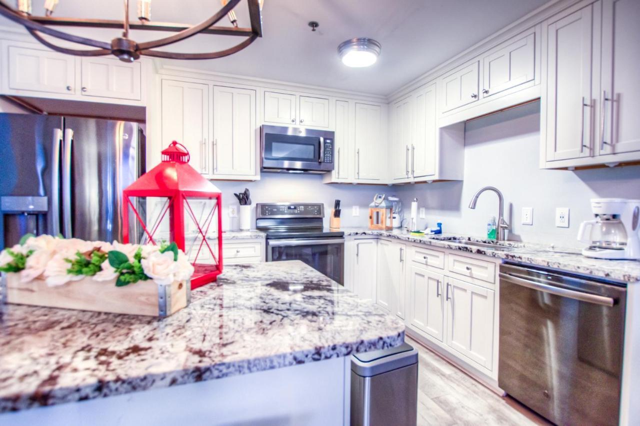 פנמה סיטי ביץ' Brand New! Laketown Wharf 633! Amazing 3 Bd, Great Location, And Awesome Amenities! מראה חיצוני תמונה