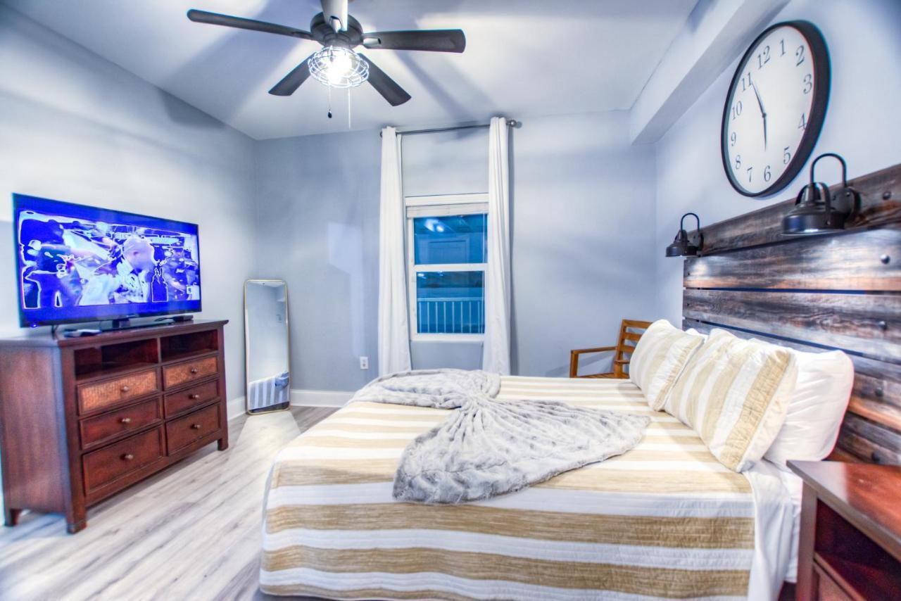 פנמה סיטי ביץ' Brand New! Laketown Wharf 633! Amazing 3 Bd, Great Location, And Awesome Amenities! מראה חיצוני תמונה